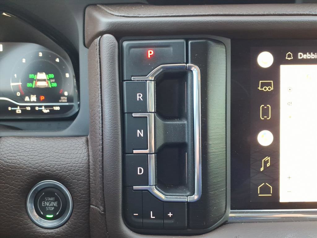 Used 2022 GMC Yukon XL Denali w/ Denali Premium Package image 23