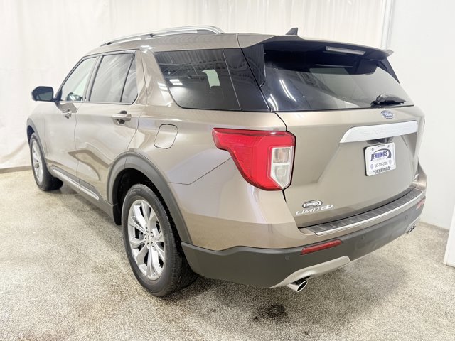 Used 2021 Ford Explorer Limited w/ Equipment Group 301A AWD/4WD image 6