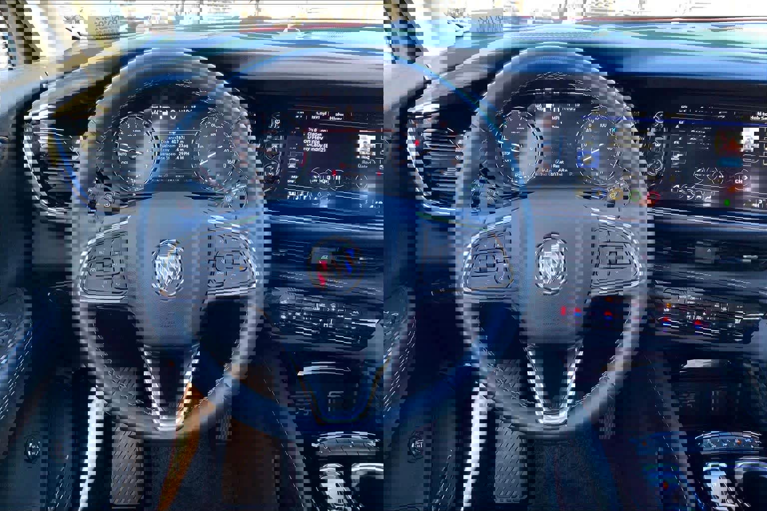 Used 2023 Buick Envision Avenir image 6