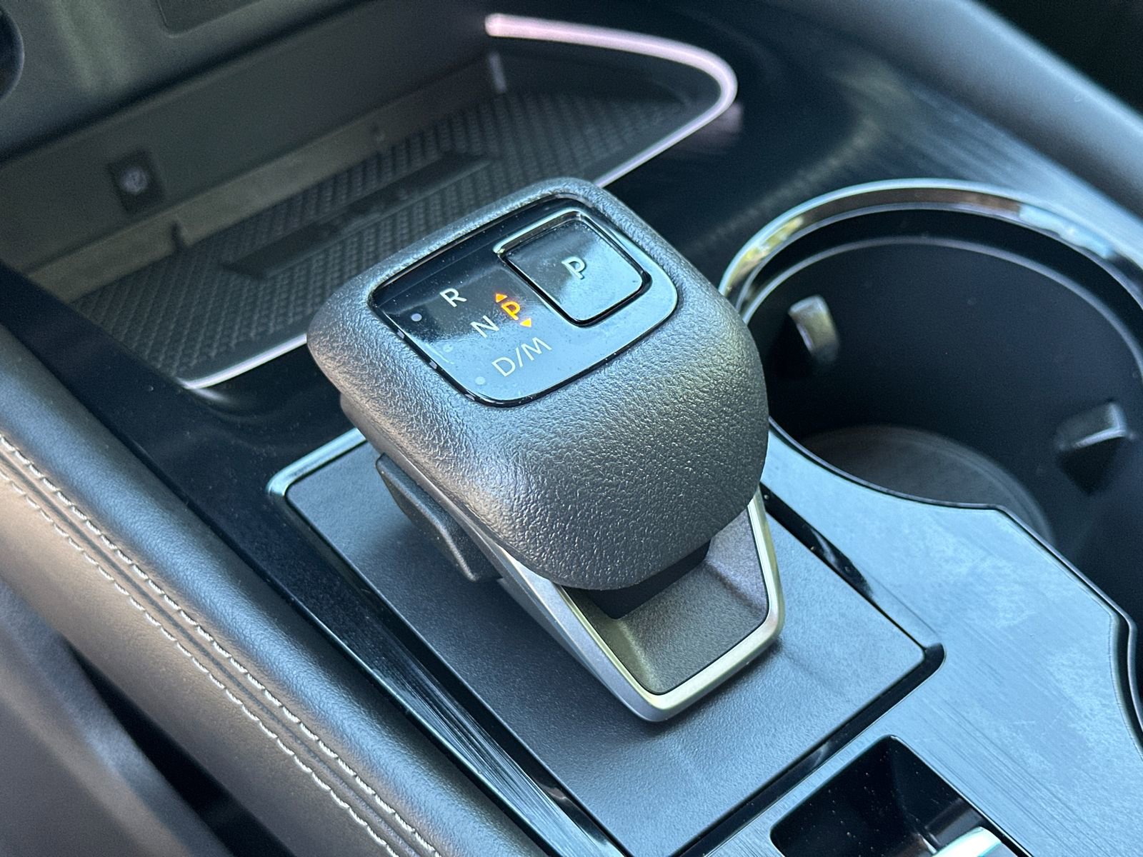 Used 2024 Nissan Rogue Platinum w/ Platinum Premium Package image 34