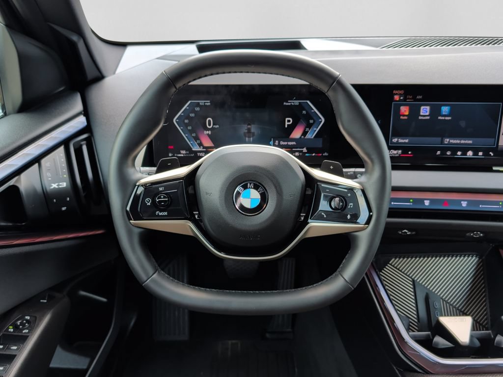 Used 2025 BMW X3 xDrive30i AWD/4WD image 11