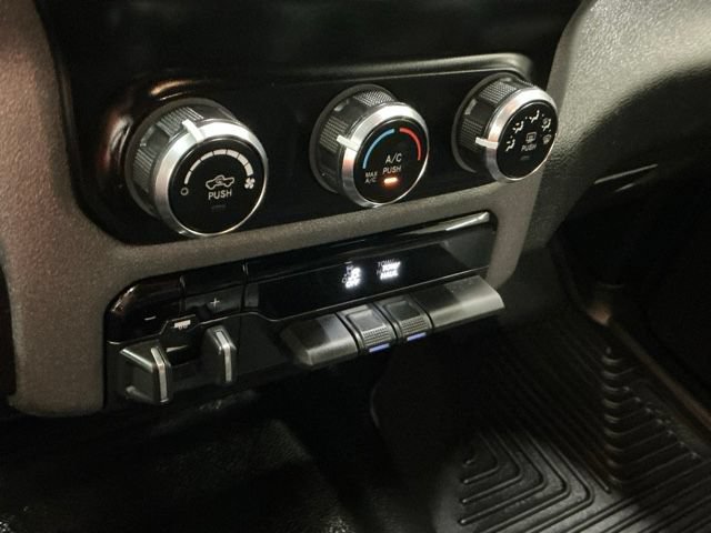 Used 2024 RAM 2500 Tradesman w/ Chrome Appearance Group AWD/4WD image 24