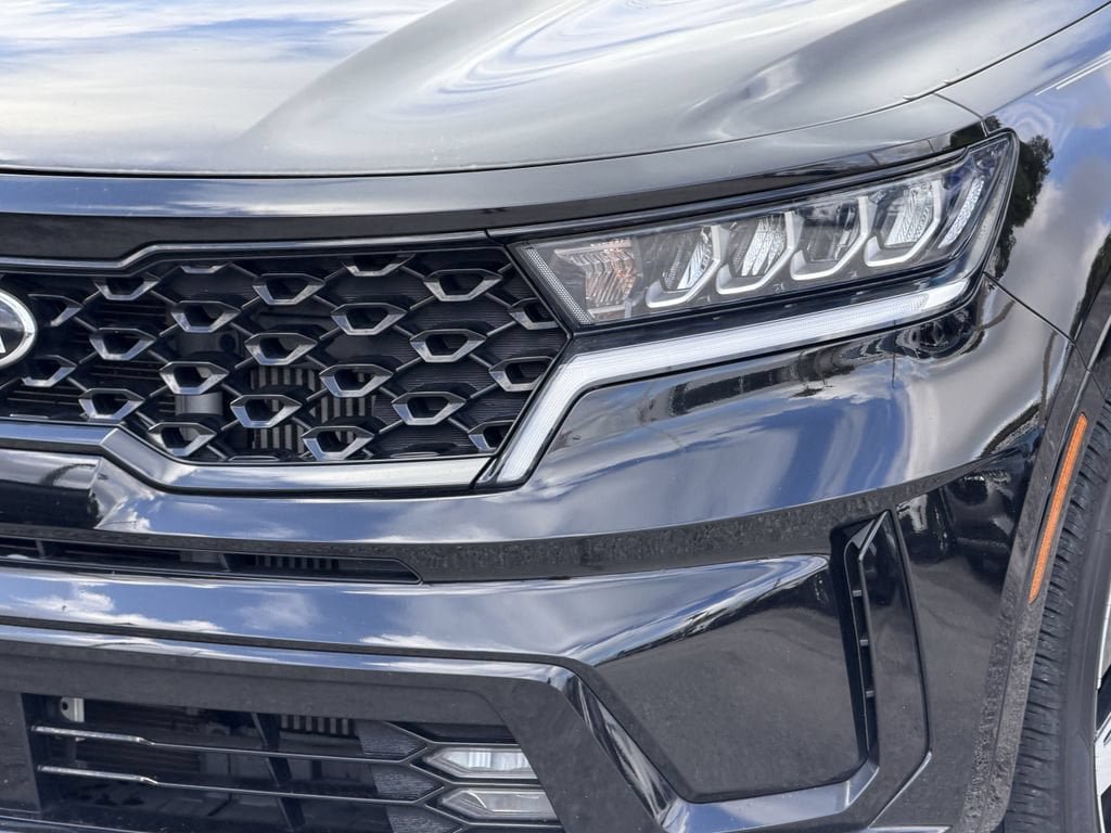 Used 2021 Kia Sorento EX FWD image 9