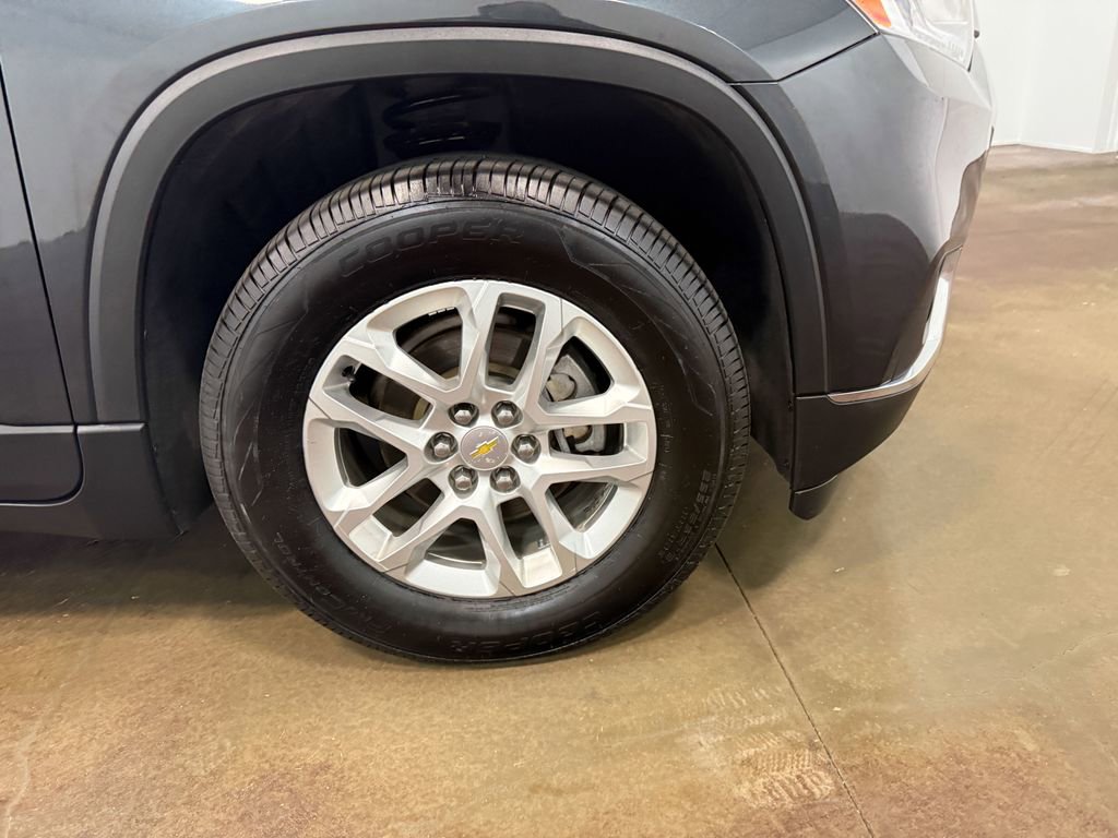 Used 2019 Chevrolet Traverse LT image 89