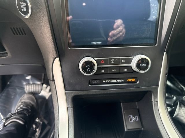 Used 2022 Ford Edge SEL w/ Sport Appearance Package image 15