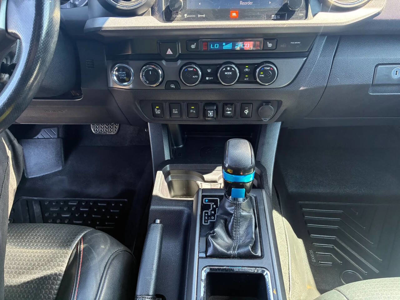 Used 2019 Toyota Tacoma TRD Pro AWD/4WD image 23