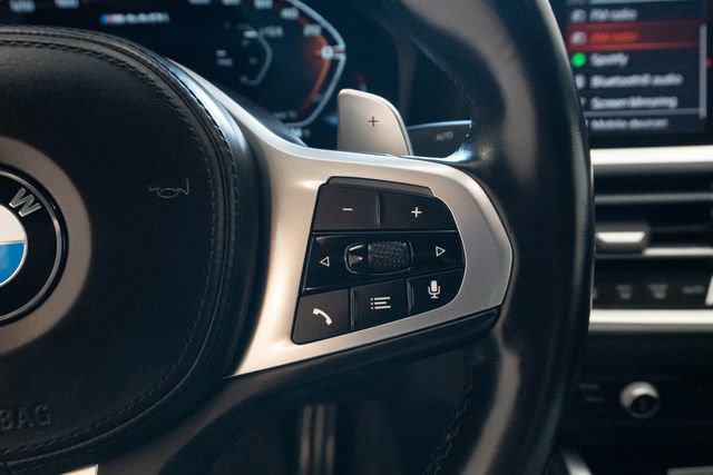 Used 2022 BMW M440i Convertible image 21