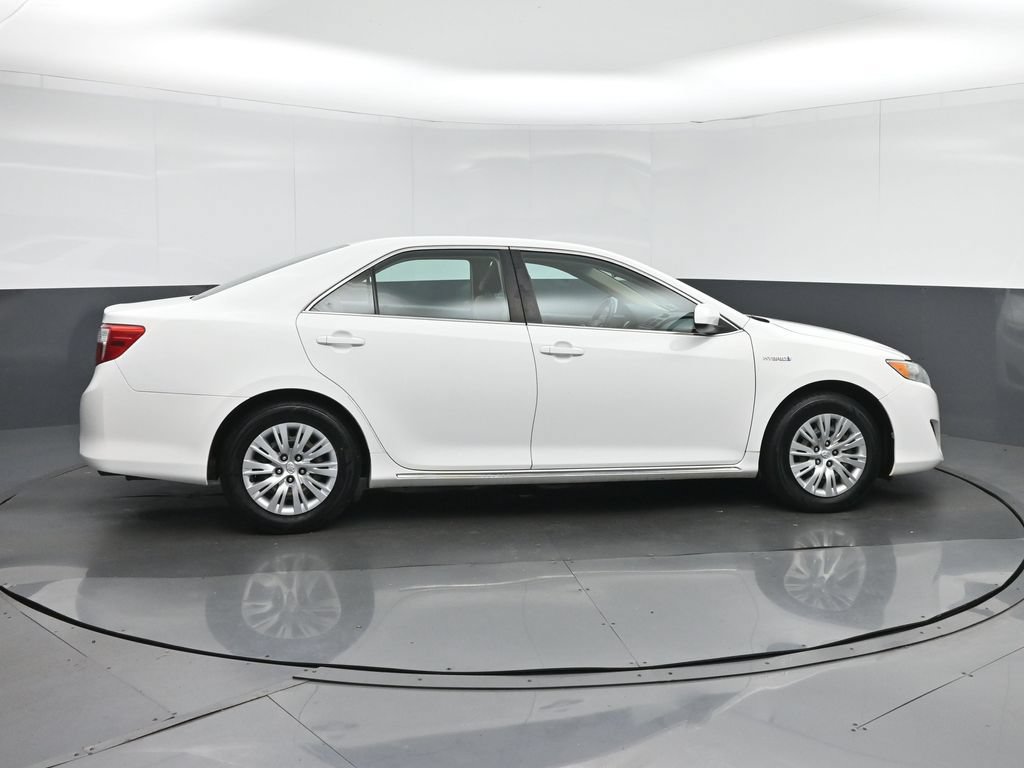 Used 2012 Toyota Camry LE FWD image 8