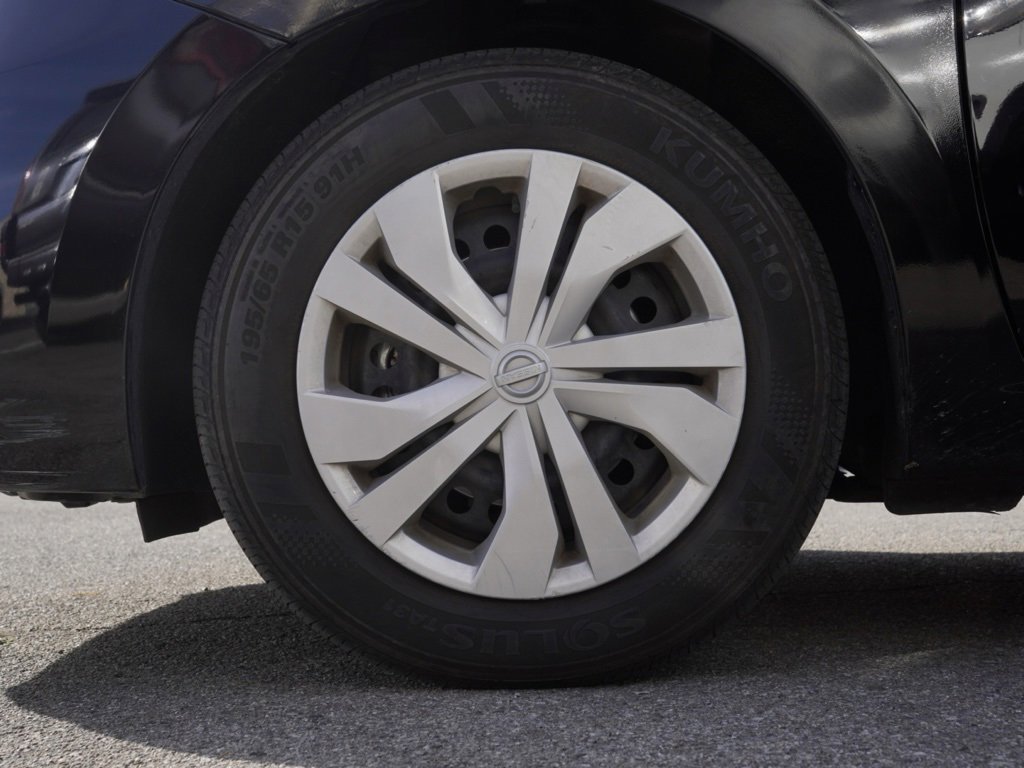 Certified 2024 Nissan Versa S image 7