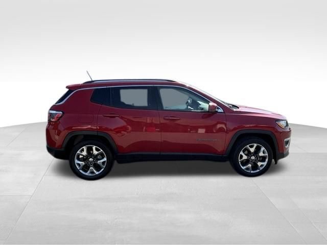 Used 2019 Jeep Compass Limited FWD image 9