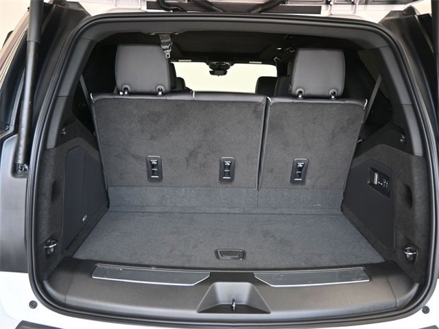 Used 2025 Cadillac Escalade Sport w/ Touring Package image 21