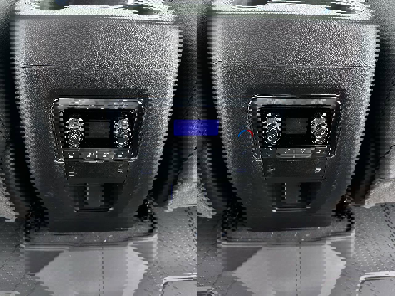 New 2026 Chevrolet Tahoe High Country w/ Sun And Tow Package image 82