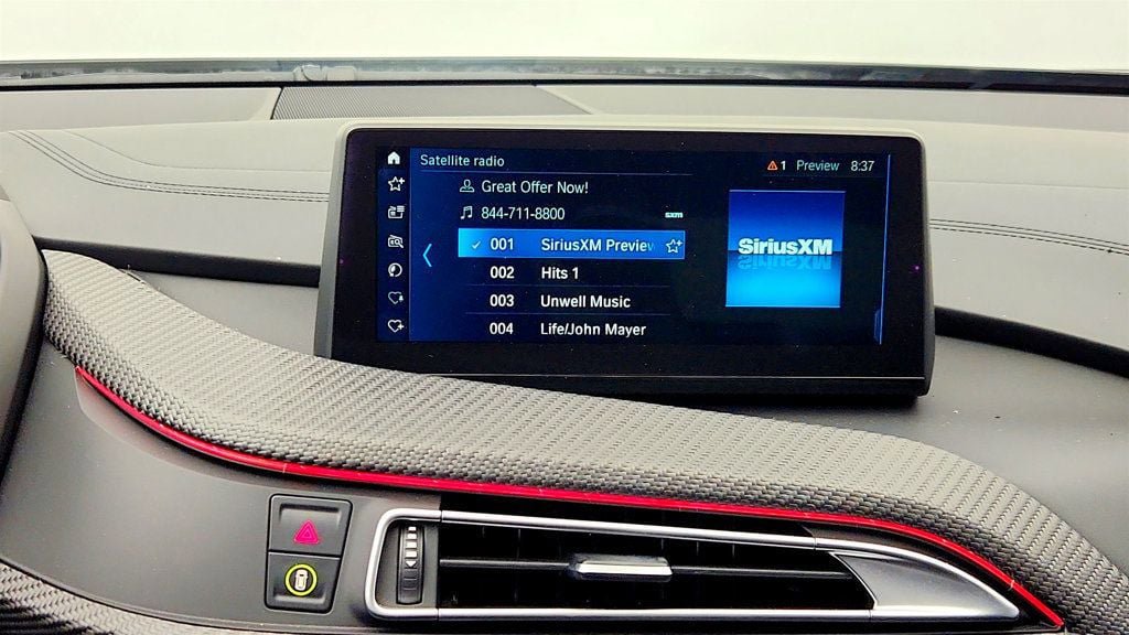 Used 2019 BMW i8 Coupe image 18