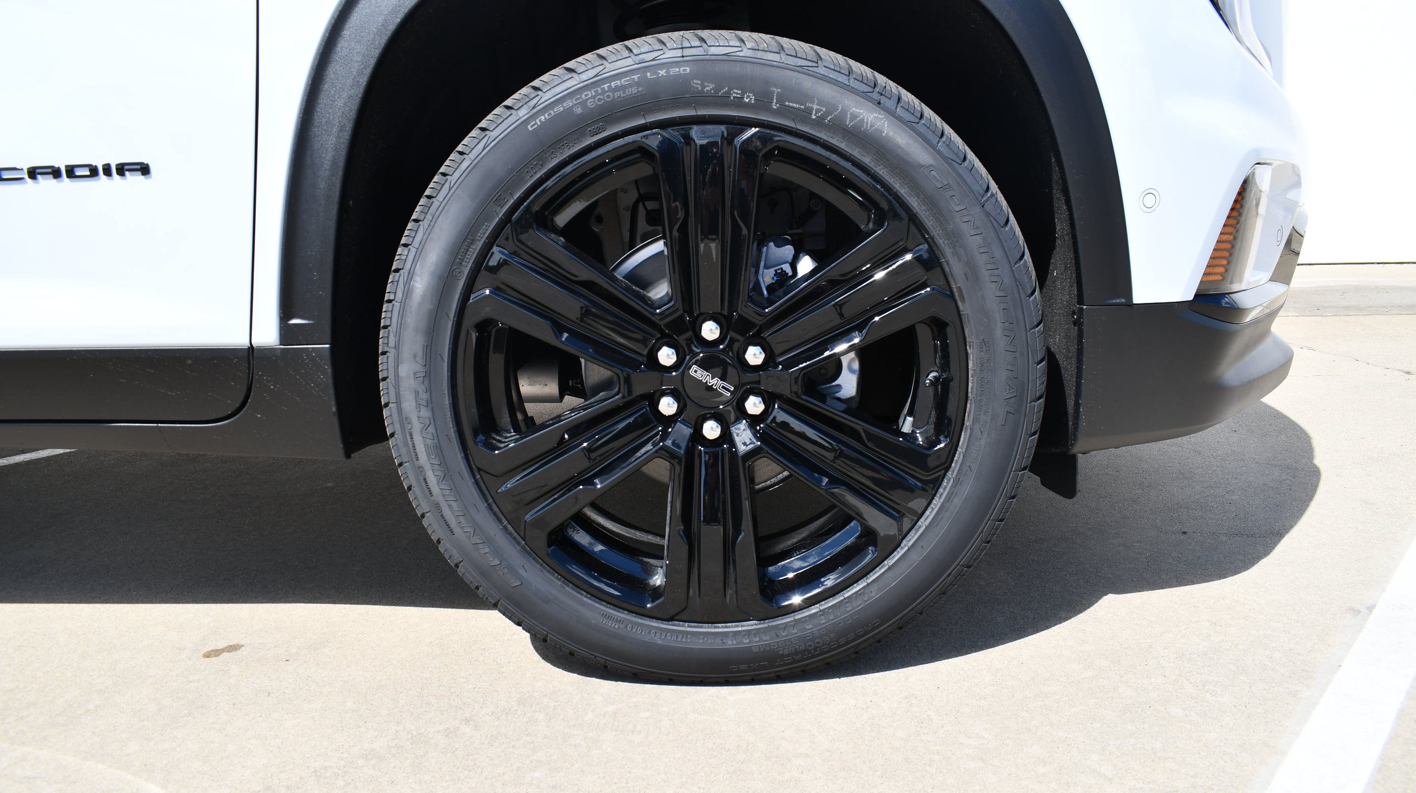 New 2026 GMC Acadia Elevation w/ Super Cruise Package FWD image 5