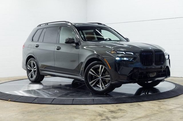 Certified 2026 BMW X7 xDrive40i w/ M Sport Package AWD/4WD image 5