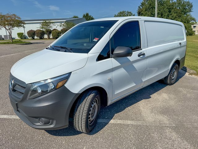 Used 2022 Mercedes-Benz Metris image 6