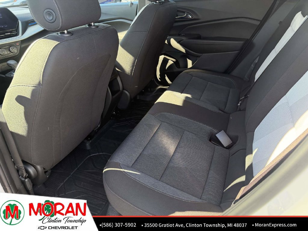 Certified 2024 Chevrolet Trax LS w/ LS Convenience Package FWD image 14