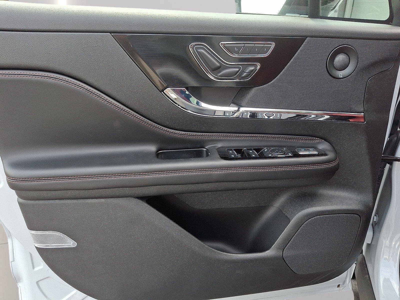 New 2026 Lincoln Corsair Reserve AWD/4WD image 7