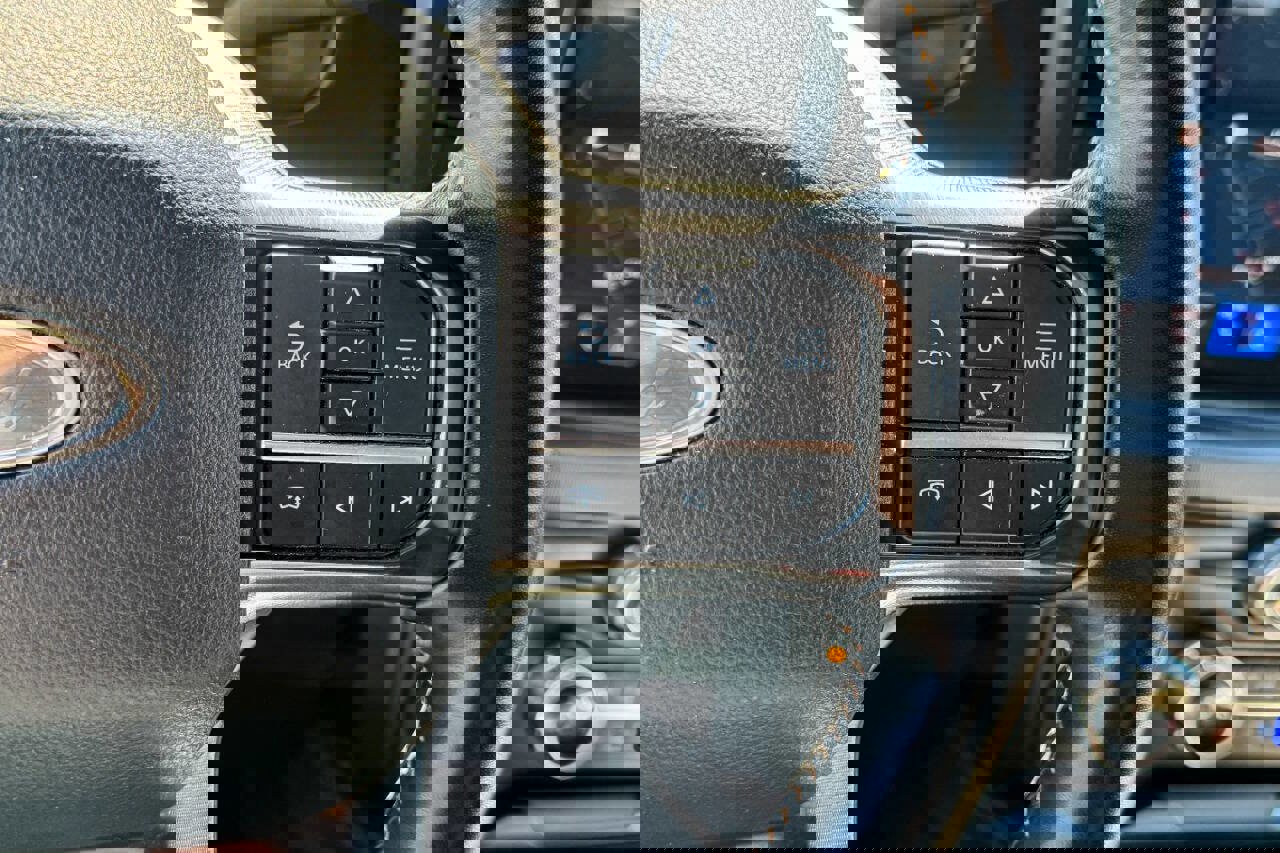 Used 2024 Ford F250 Platinum image 32