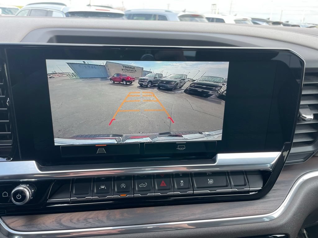 Used 2025 GMC Sierra 1500 SLT AWD/4WD image 19