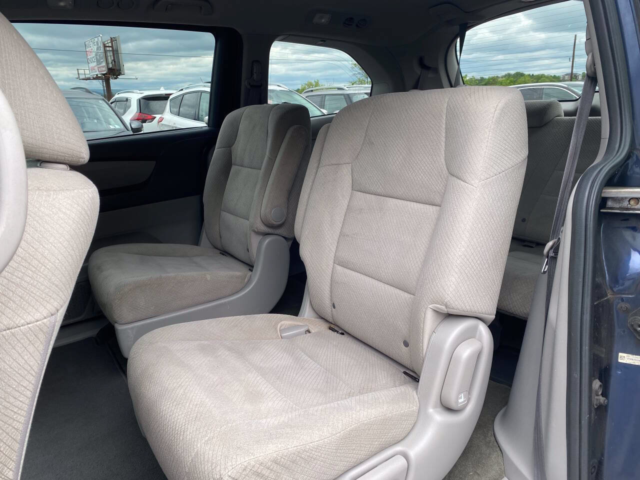 Used 2016 Honda Odyssey LX image 14