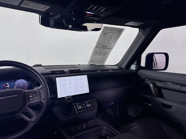 Certified 2023 Land Rover Defender 130 X-Dynamic SE AWD/4WD image 26