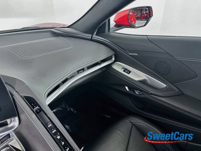 Used 2021 Chevrolet Corvette Stingray Coupe w/ Z51 Performance Package RWD image 26