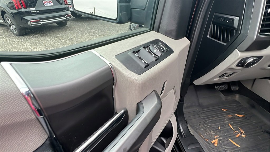 Used 2020 Ford F150 XLT w/ Equipment Group 301A Mid image 12