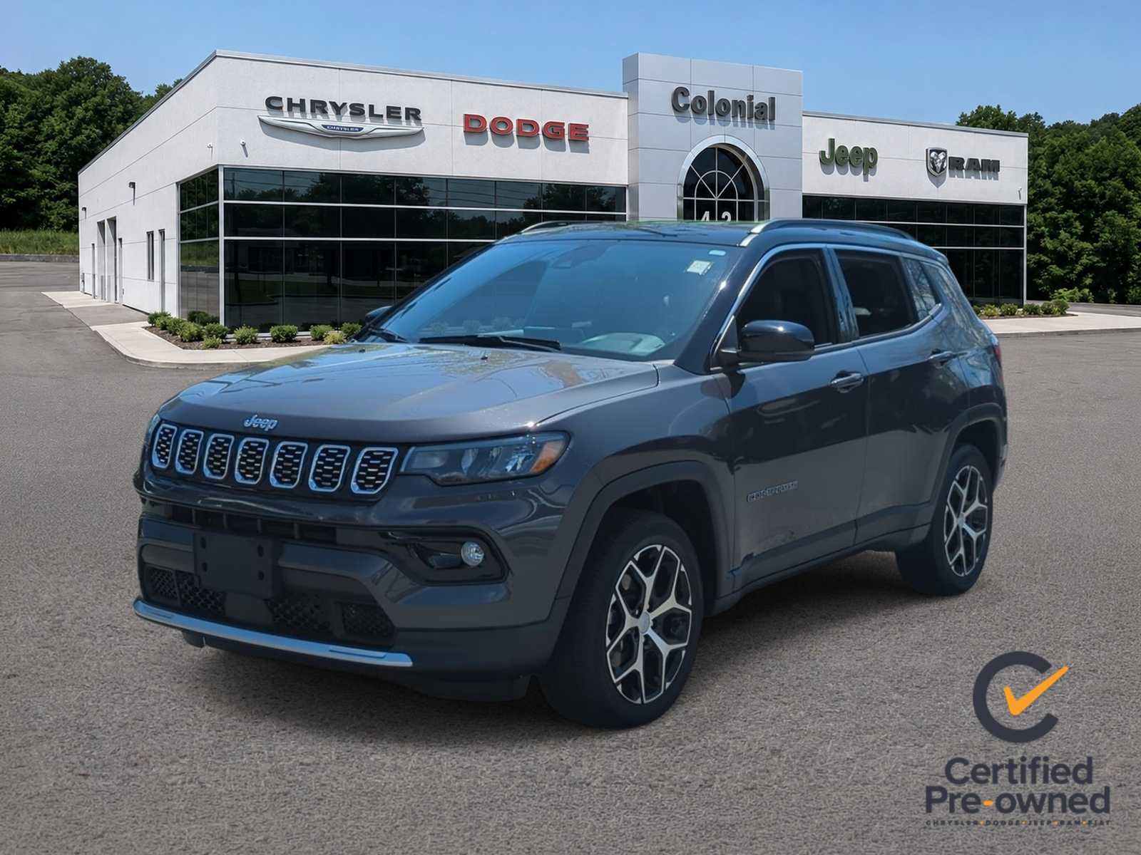 Used 2024 Jeep Compass Limited AWD/4WD image 1