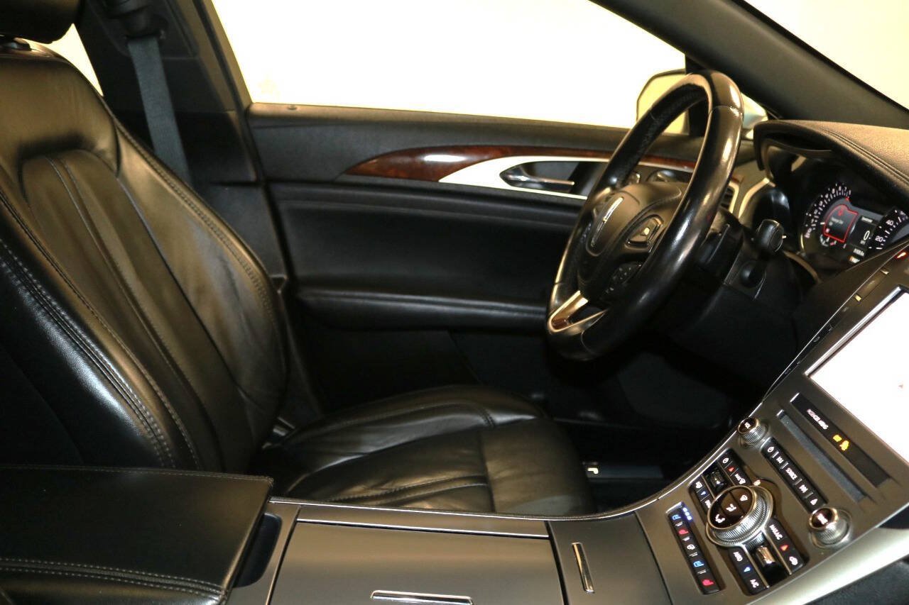 Used 2020 Lincoln MKZ Reserve w/ Elements Package FWD image 79