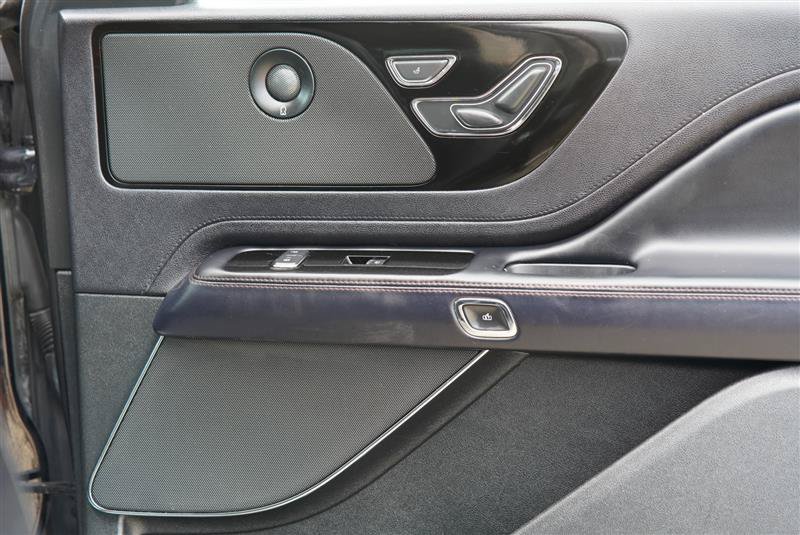 Used 2020 Lincoln Aviator Reserve AWD/4WD image 80