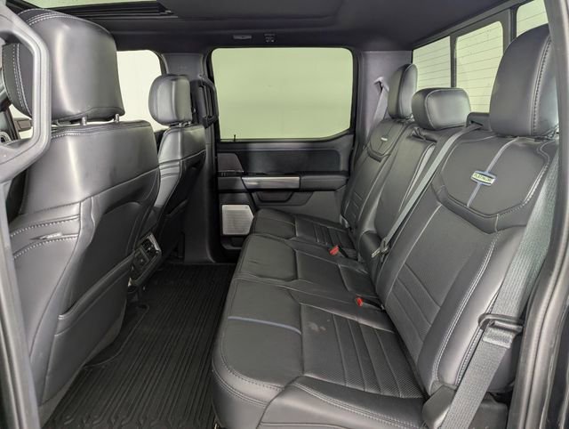 Used 2025 Ford F450 Platinum w/ FX4 Off-Road Package image 16