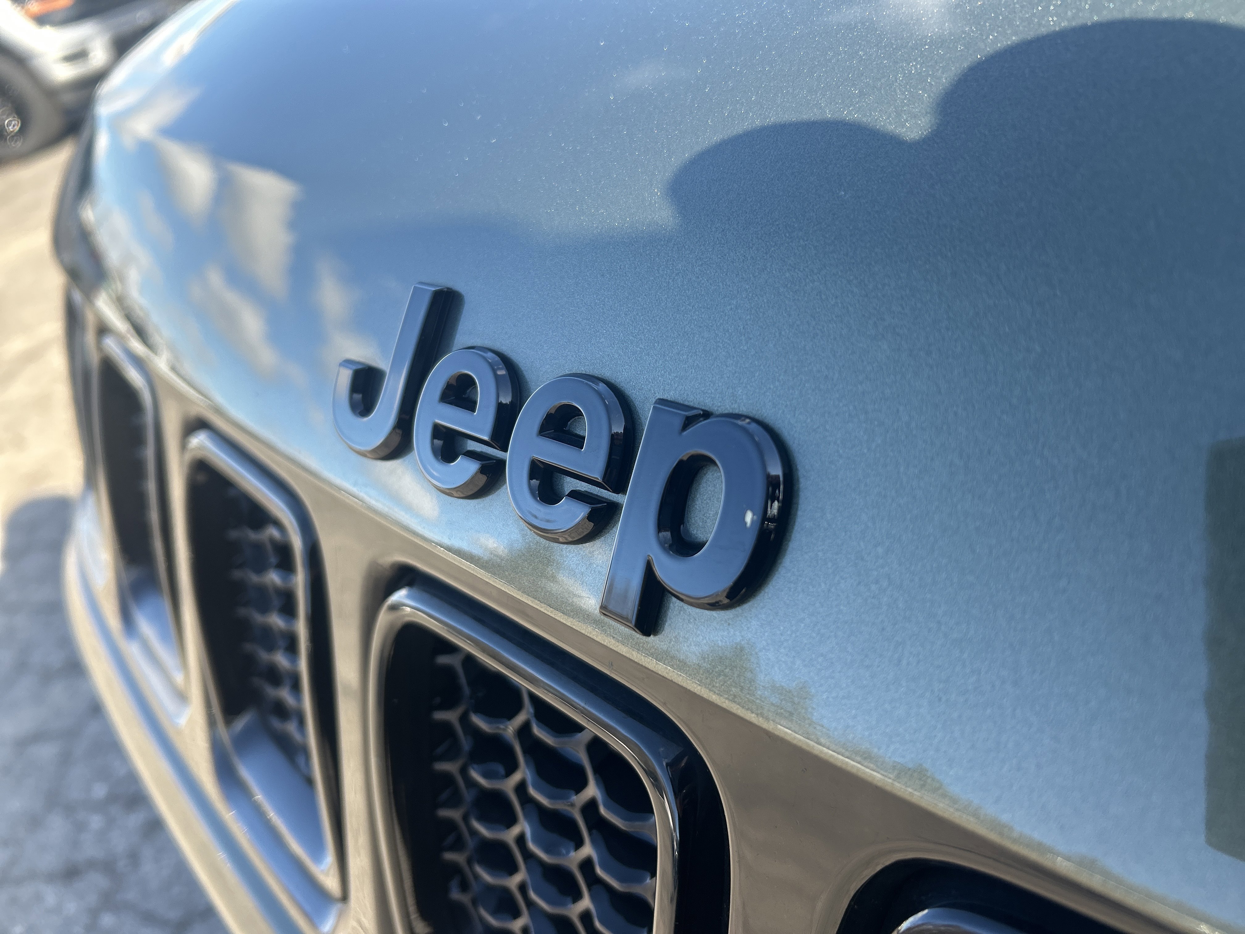 Used 2020 Jeep Compass Sport image 33