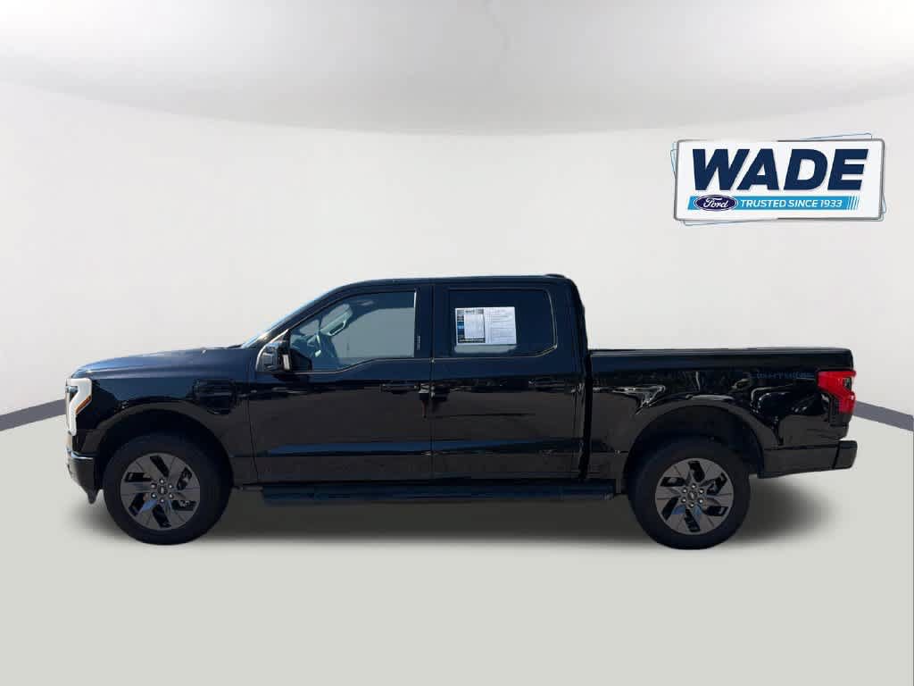 Used 2022 Ford F150 Lightning Lariat AWD/4WD image 8