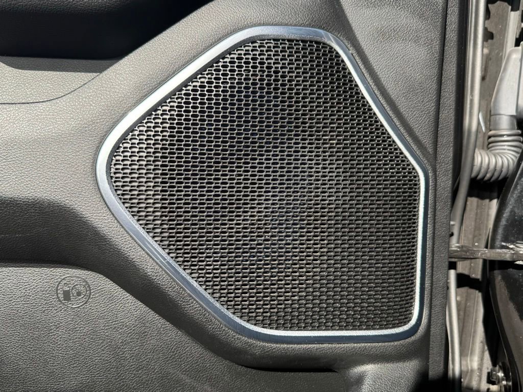 Certified 2020 RAM 1500 Laramie image 17