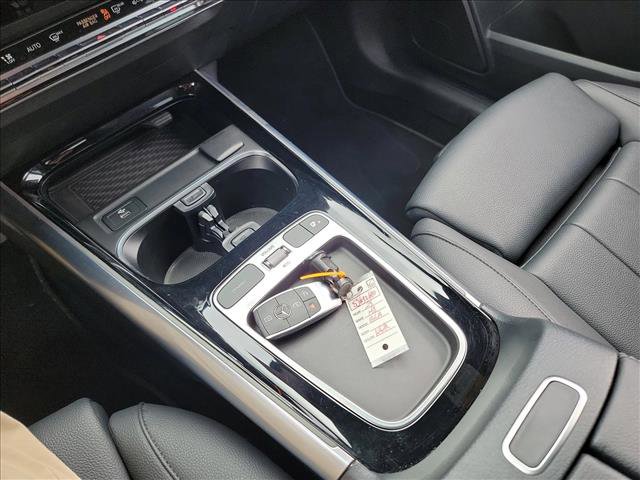 Used 2025 Mercedes-Benz GLA 250 image 23