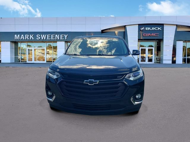 Used 2018 Chevrolet Traverse LT FWD image 2