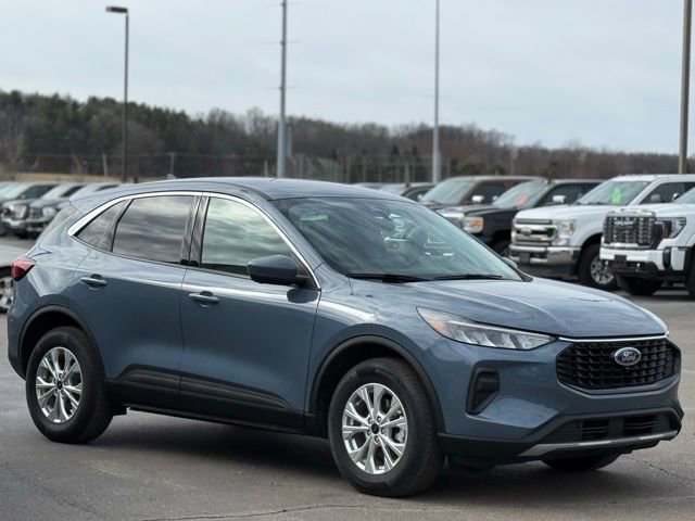 Used 2023 Ford Escape Active w/ Tech Pack #2 image 35