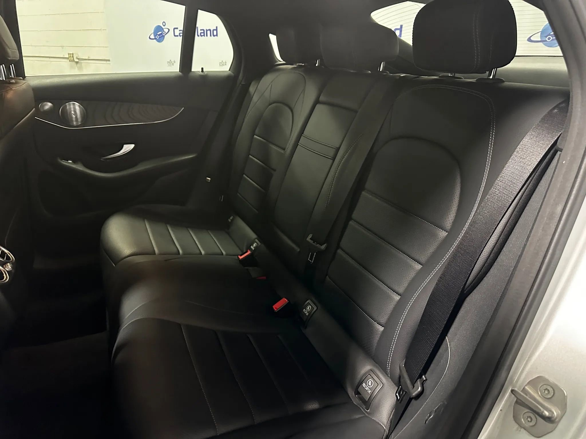 Used 2018 Mercedes-Benz GLC 300 4MATIC Coupe image 16