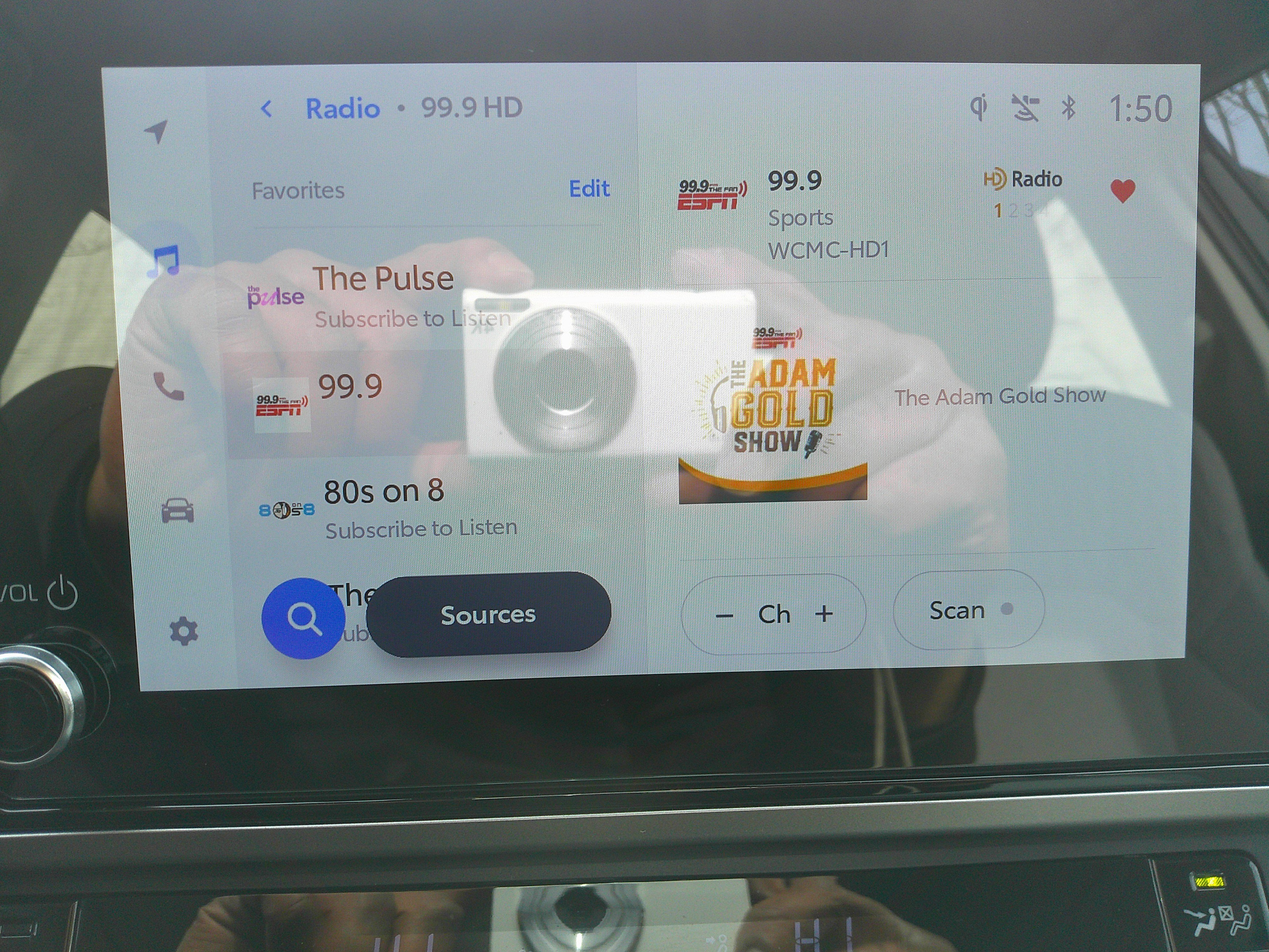 Used 2025 Toyota Camry LE image 24