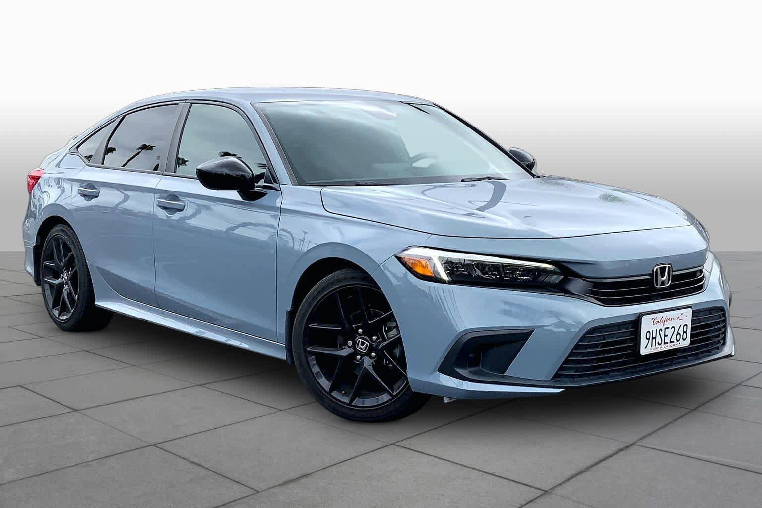 Used 2024 Honda Civic Sport image 2