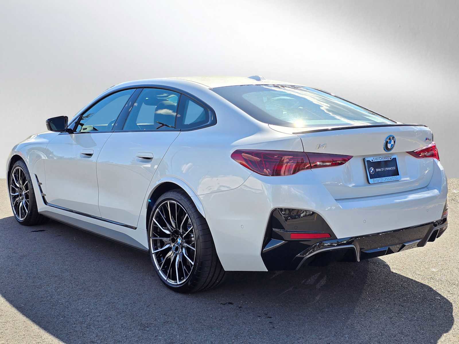 Used 2025 BMW i4 M50 image 5