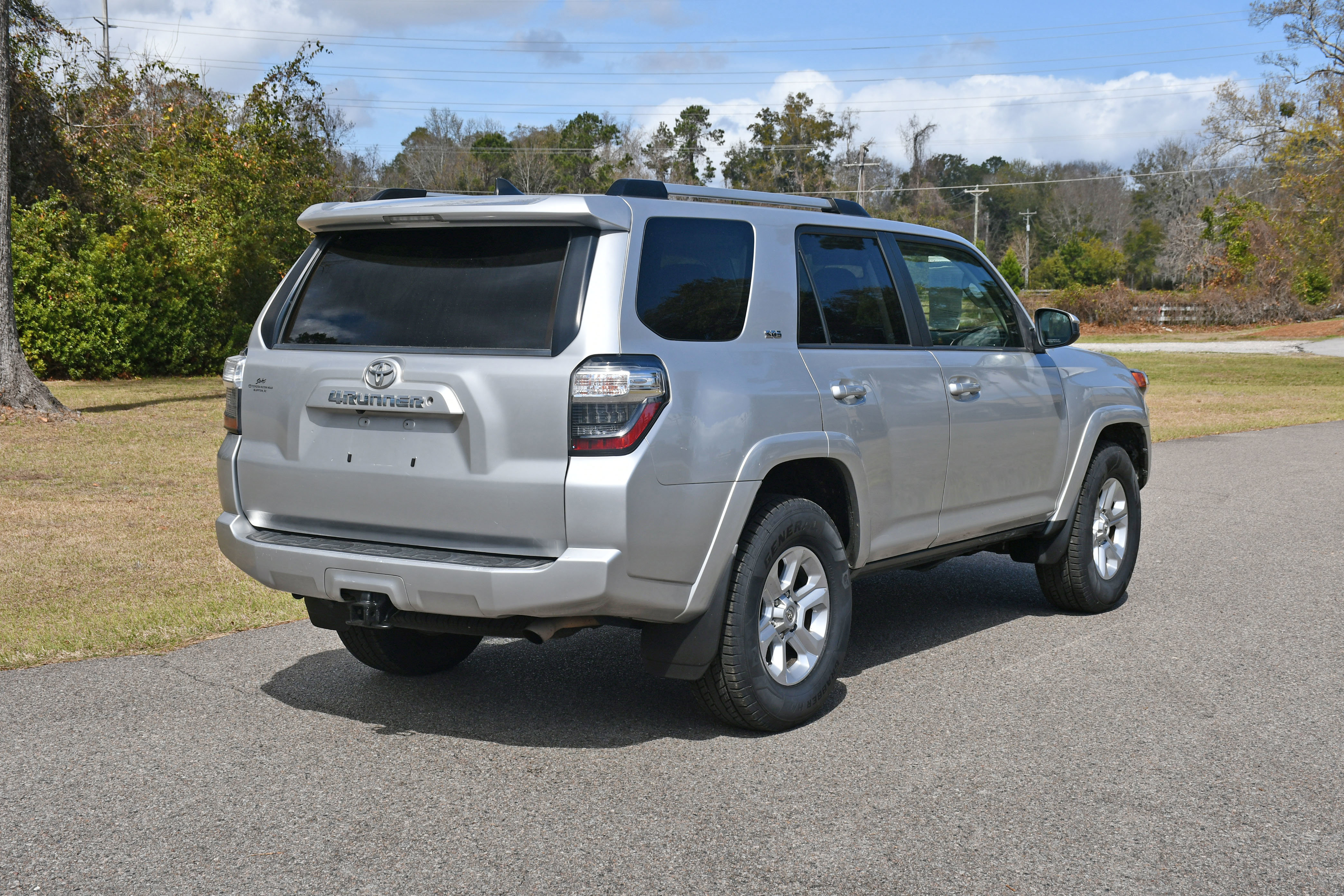 Used 2021 Toyota 4Runner SR5 image 4