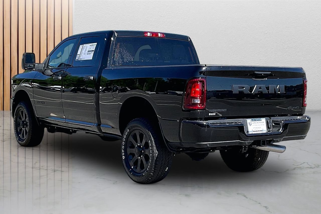 New 2026 RAM 2500 Big Horn AWD/4WD image 7