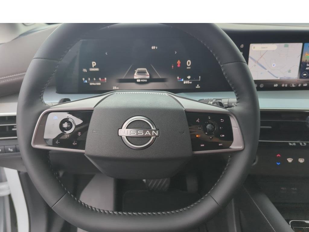 New 2025 Nissan Murano Platinum image 11