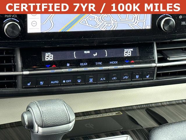 Used 2022 Toyota Sienna Platinum AWD/4WD image 22