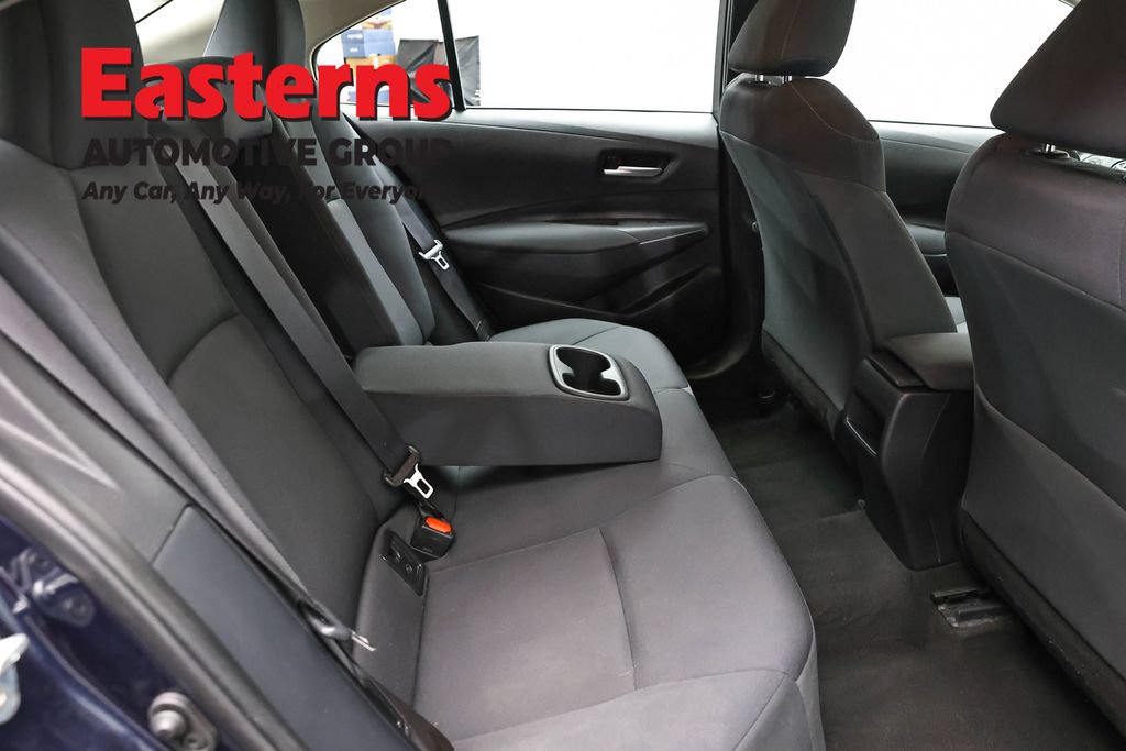 Used 2021 Toyota Corolla LE FWD image 22