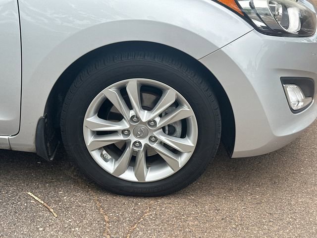 Used 2013 Hyundai Elantra GT FWD image 16
