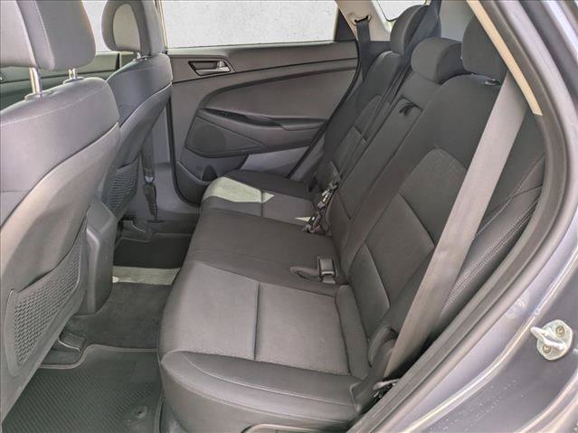 Used 2016 Hyundai Tucson SE w/ Option Group 02 FWD image 18