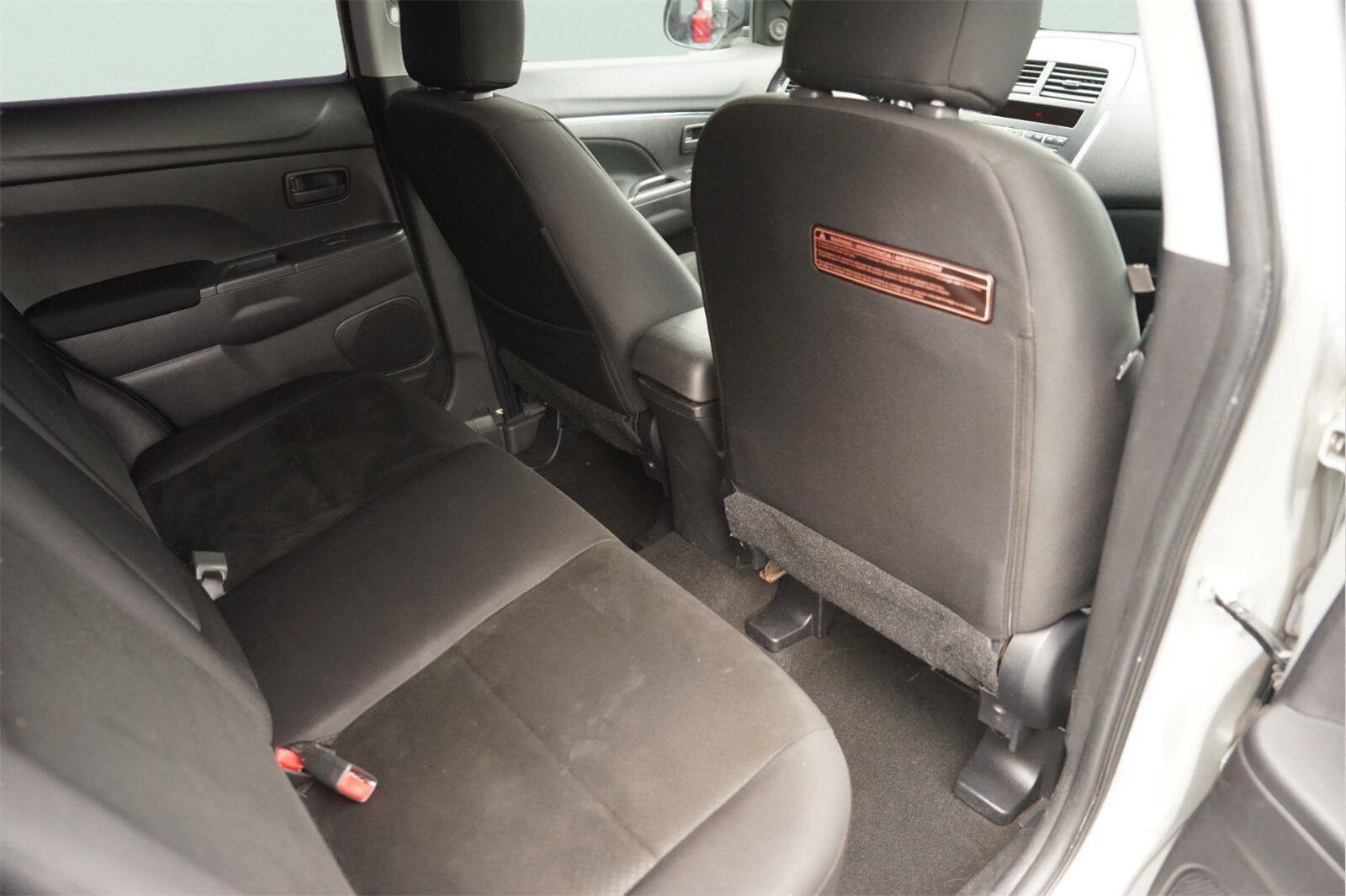 Used 2013 Mitsubishi Outlander Sport ES FWD image 14